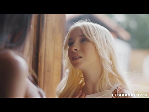 ❤️ Jenta kommer hjem noen måneder senere og ender opp med å spise stemorens fitte ☑ Porno hos oss ❤