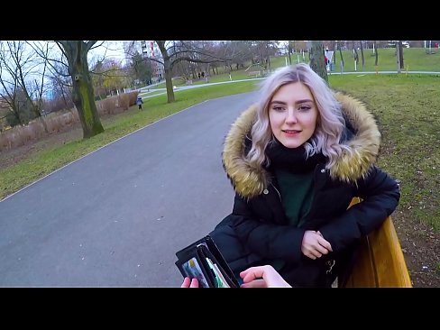 ❤️ Svelger en fremmeds varme sperm for penger - blowjob i parken av Eva Elfie ☑ Porno hos oss ❤
